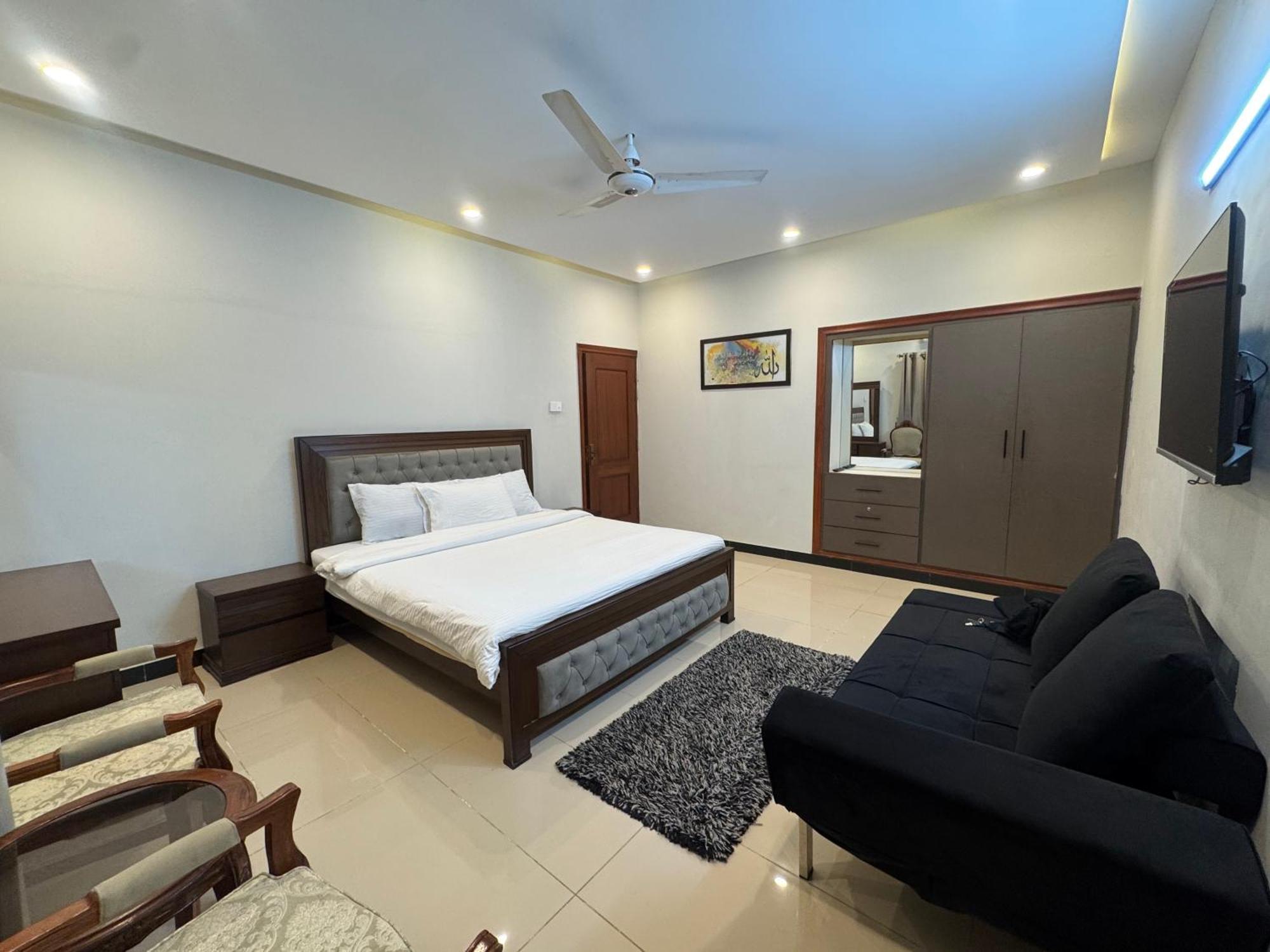 Bridge Residency-1, Sector F-6 Islamabad Ngoại thất bức ảnh